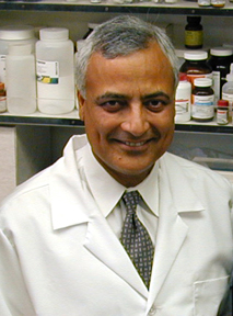Parkash Gill recently received a grant from the Hirshberg Foundation to help study the receptor protein EphB4's role in pancreatic cancer. Photo/Jon Nalick