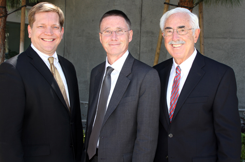 From left, Stephen Gruber, director of the USC Norris Comprehensive Cancer Center; Andrew McMahon, director of the Eli and Edythe Broad Center for Regenerative Medicine and Stem Cell Research at USC; and Art Ulene, a board-certified obstetrician-gynecologist, author and speaker, addressed attendees at the Norris Ambassadors luncheon on April 18. Norris Ambassadors are a group of supporters of the USC Norris Comprehensive Cancer Center who help promote and share the cancer center’s mission with family and friends. McMahon’s presentation was titled “Cancer in Regenerative Medicine: The Stem Cell Connection.” Photo/Jon Nalick