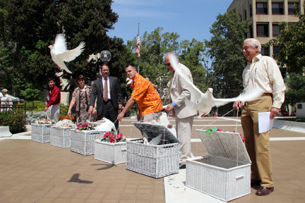 rom left, releasing doves at the June 1 Festival of Life at Harry and Celesta Pappas Quad are: Jonathan Sy, Annette Sy, Jeffrey Hagen, Michael Treadwell, Chaplain Phil Manly and Art Ulene. Photo/Lisa Brook 