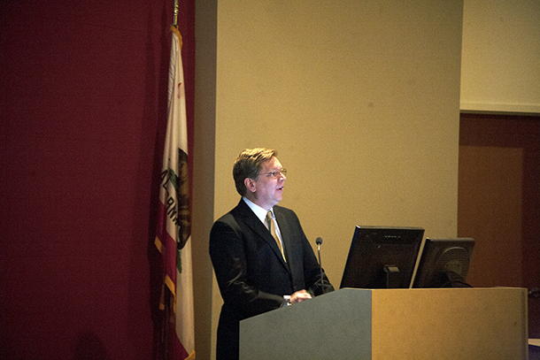 Stephen Gruber, USC Norris Comprehensive Cancer Center director, speaks at the annual State of the Cancer Center address, held Jan. 17 at Aresty Auditorium.