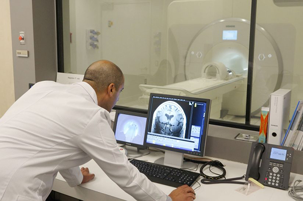 The new 7T MRI scanner was able to detect a tumor that could not be previously seen.
