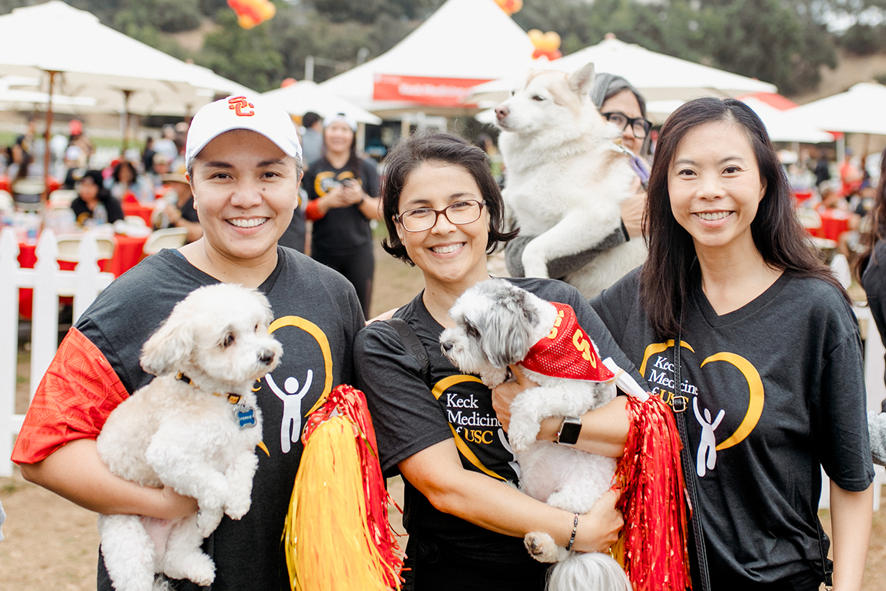More than 450 Keck Medicine of USC employees participated in the American Heart Association’s 2019 Los Angeles Heart and Stroke Walk on Sept. 28 at the Pasadena Rose Bowl. 