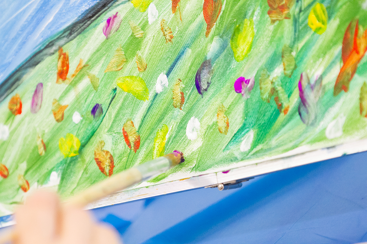 The Institute of Arts in Medicine provides cancer patients with a creative outlet and emotional healing through painting, drawing and other mediums.