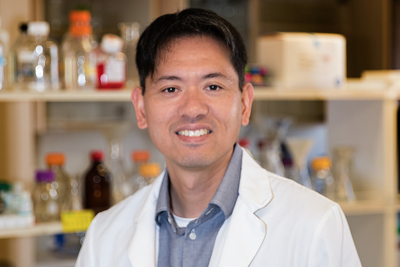 Tien M.H. Ng, PharmD, has been promoted to full professor in the Titus Family Department of Clinical Pharmacy at the USC School of Pharmacy.