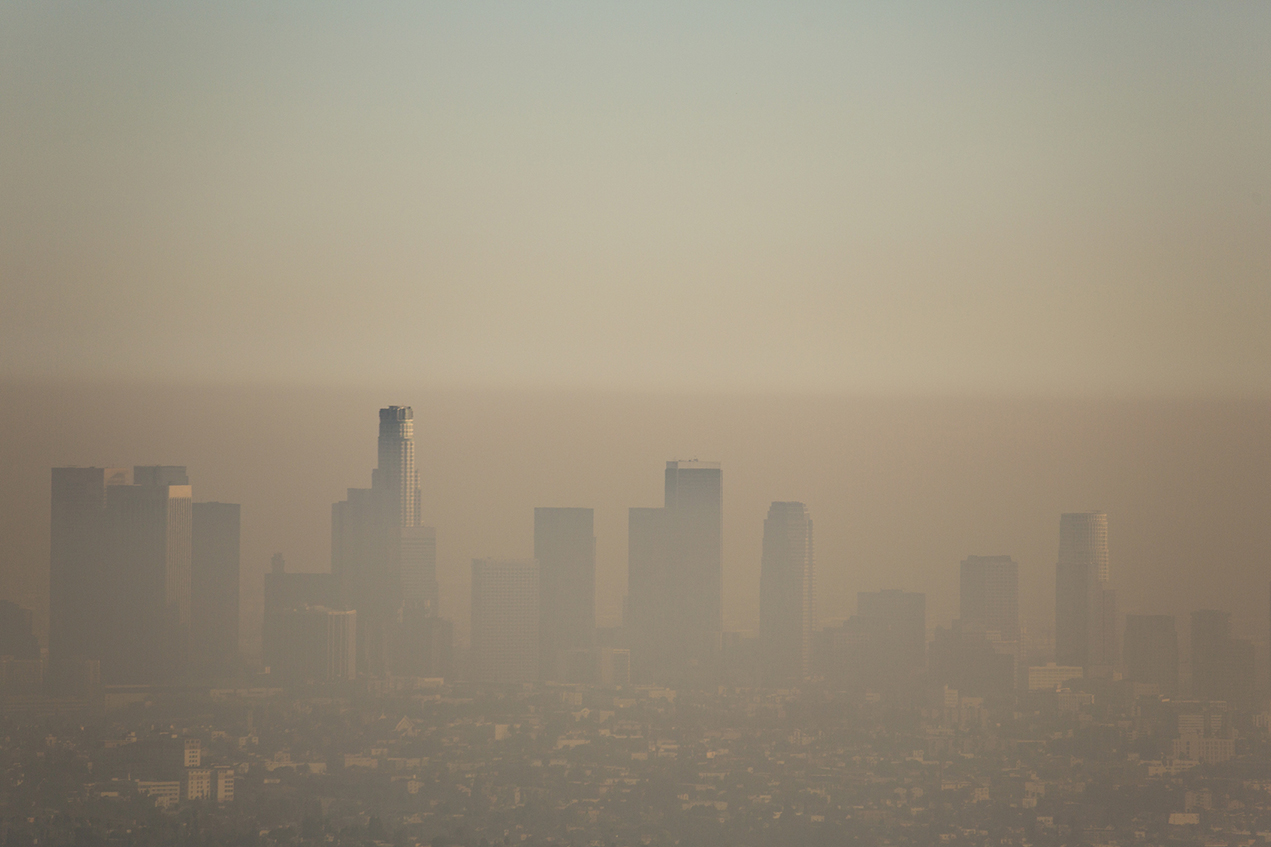 Fine particle pollution may be one reason why Black women have double the risk of developing Alzheimer’s than white women, suggests new research from the Keck School of Medicine of USC.