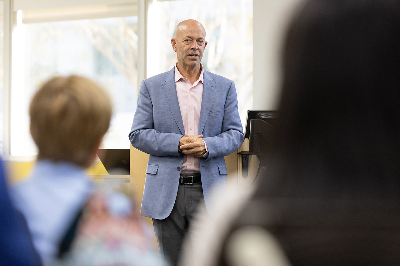 As part of his discussion with members of the division's community, he offered practical advice to students working toward a clinical career in physical therapy.