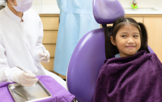 A sensory blanket helps a child's nervousness at the dentist