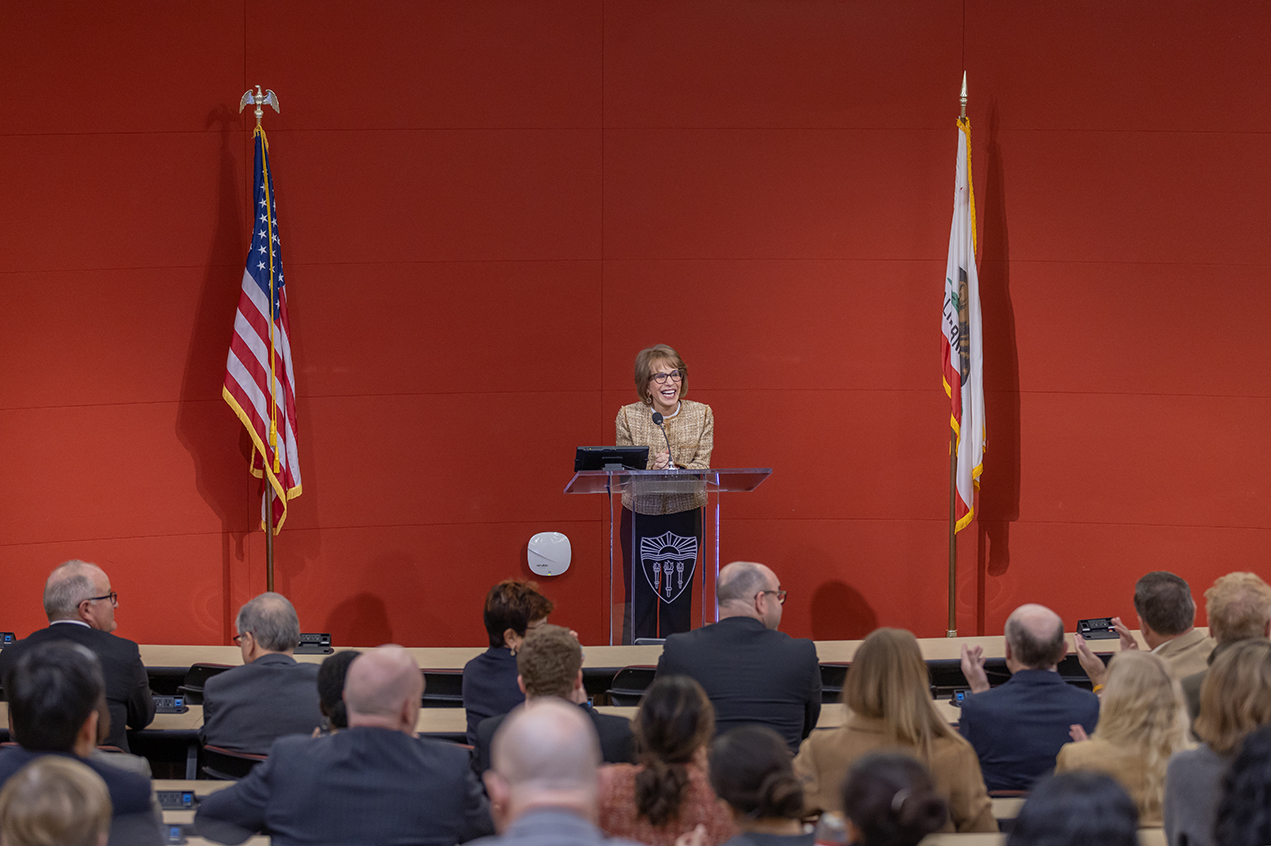 Carol Folt delivers last state of the university address at Health Sciences Campus