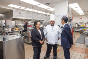 Kim meets Keck Medical Center of USC’s award-winning Executive Chef Luis Santos